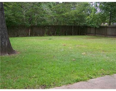 114 Wildwood Dr, Pineville, LA 71360 - photo 6