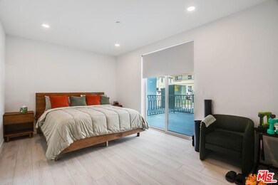 1021 S Shenandoah St unit 101, Los Angeles, CA 90035 - photo 7