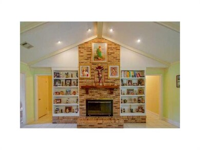 Den/Family/Great Room.