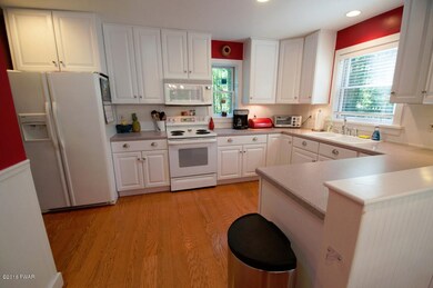 75 Aspen Ridge Dr, Hawley, PA 18428 - photo 5