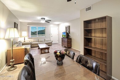 13807 N Newcastle Dr, Sun City, AZ 85351 - photo 4