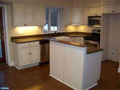 4501 Chandler Dr, Brookhaven, PA 19015 - photo 4