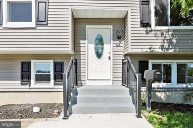 44 Sandal Ln, Willingboro, NJ 08046 - photo 2