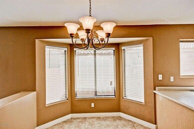 Dining with Bay Window