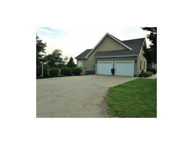 SIDE ENTRY 2 CAR GARAGE