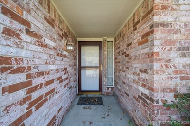 521 S Kalanchoe Ave, Broken Arrow, OK 74012 - photo 4