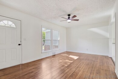 114 W Pittsburg Place, Broken Arrow, OK 74012 - photo 7