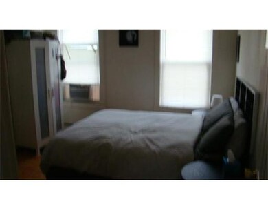 37 Oak St unit 3R, Somerville, MA 02143 - photo 2