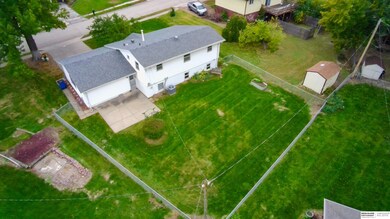 9818 Larimore Ave, Omaha, NE 68134 - photo 6