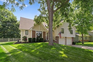 7757 Garnett St, Overland Park, KS 66214 - photo 3