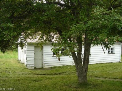 46370 Walker Rd, East Liverpool, OH 43920 - photo 3