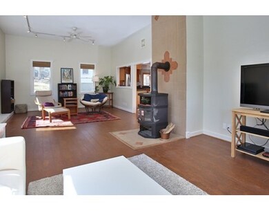 39 Evergreen Ln, Arlington, MA 02474 - photo 4