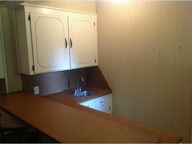 Photo. WET BAR