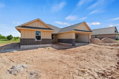 1925 Eli Ave, Tuttle, OK 73089 - photo 3