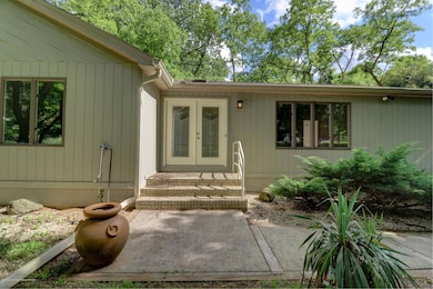 11 Cormorant Dr, Middletown, NJ 07748 - photo 2