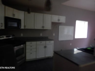 70201 Key Ridge Rd Kitchen