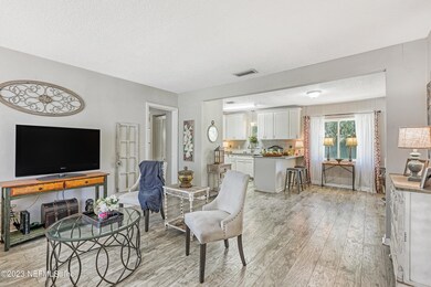 5828 Cedar Oaks Dr, Jacksonville, FL 32210 - photo 6