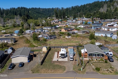 55 N Yodel Ln, Otis, OR 97368 - photo 5