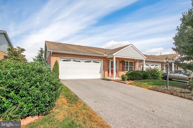 721 Fir Spring Dr, Waynesboro, PA 17268 - photo 2