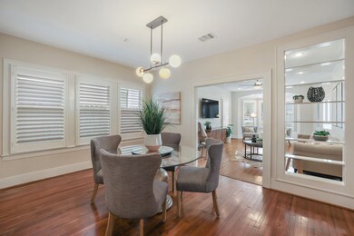 734 E 7th 1/2 St, Houston, TX 77007 - photo 7