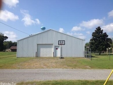 403 E 1st, McRae, AR 72102 - photo 3