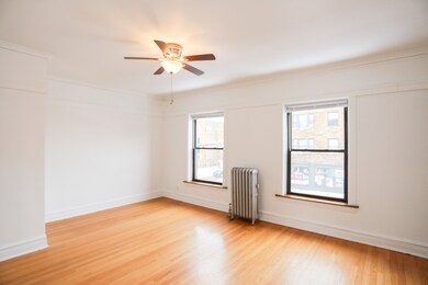 4958 N Damen Ave unit 2, Chicago, IL 60625 - photo 2