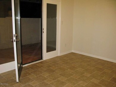 7- Living Room