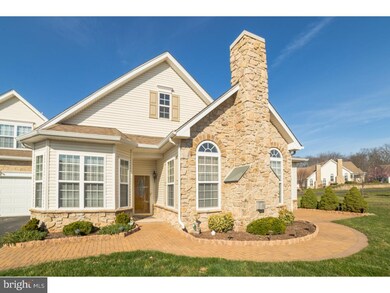 1009 Bordeaux Ln, Pennsburg, PA 18073 - photo 4