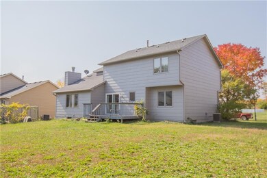 2213 Riverwoods Ave, Des Moines, IA 50320 - photo 4