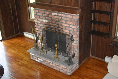 124 Concours Ln, Hawley, PA 18428 - photo 5