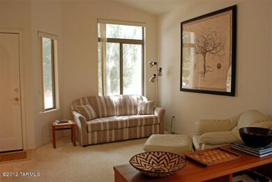 Living Room (2)