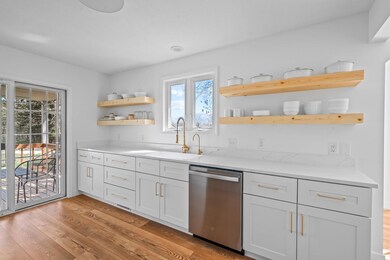 372 Skipper Dr, Kimberling City, MO 65686 - photo 4