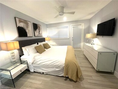 175 5th Ave S unit 104, Naples, FL 34102 - photo 6