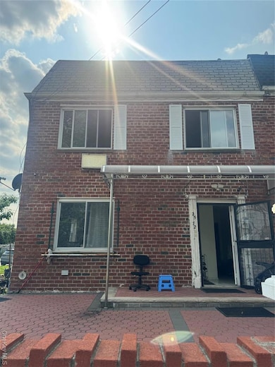 25-72 127th St, Flushing, NY 11354 - photo 2