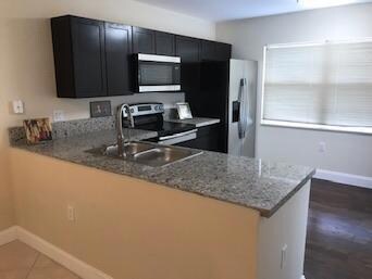 18 Amherst Ct unit A, Royal Palm Beach, FL 33411 - photo 5