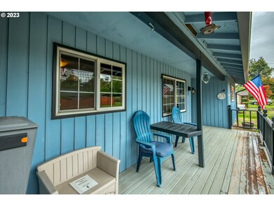 1321 Douglas St, Forest Grove, OR 97116 - photo 3