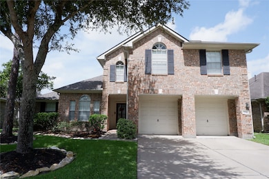 Welcome this beautiful 2-story house!