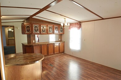 107 Stihl Ave, Circleville, OH 43113 - photo 6