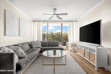 Parkland Condominiums unit 408, Tampa, FL 33609 - photo 4