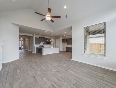 18310 Tiger Flowers Dr, Conroe, TX 77302 - photo 7