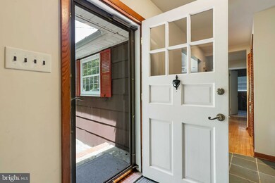 5909 Rustic Ln, Elkridge, MD 21075 - photo 6