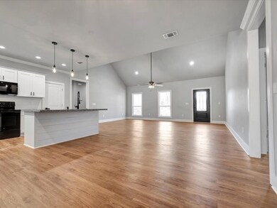 170 Canyon View, Lufkin, TX 75904 - photo 6