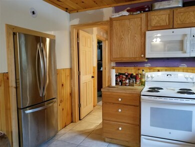 156 2nd Nh Turnpike, Claremont, NH 03743 - photo 5