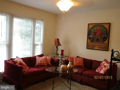 1321 Outer Dr, Hagerstown, MD 21742 - photo 5