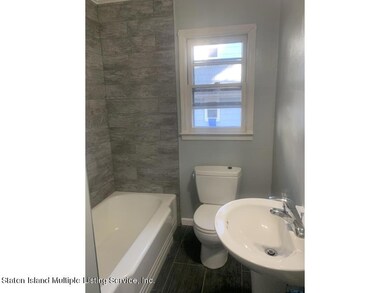 02-Bathroom
