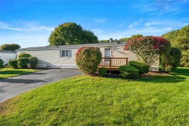 8 Idlewild Ct, Coventry, RI 02816 - photo 3