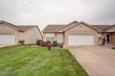 216 Alamosa Dr, Freeburg, IL 62243 - photo 4