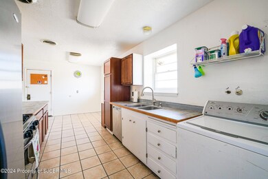 4101 Country Club Dr, Farmington, NM 87402 - photo 5