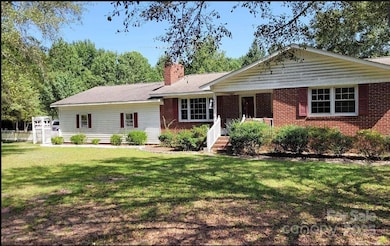 275 Ned Williams Rd, Kershaw, SC 29067 - photo 2