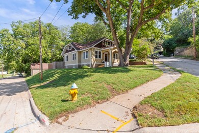 400 McGee Ave, Council Bluffs, IA 51503 - photo 2